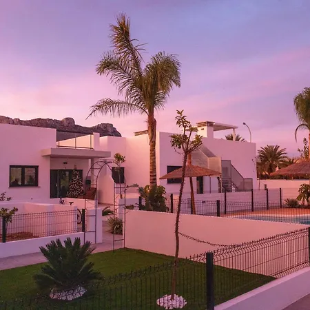 Villa Purrfecta - El Verger
